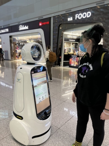Ana & robot Seoul airport