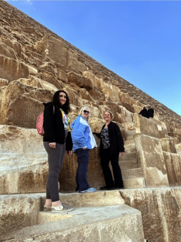 Giza Pyramid Ana, Veryle Debbie